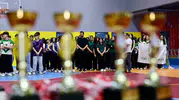Körfezli gençler voleybol turnuvasında şampiyonluk için ter döktü