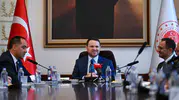 Adalet Bakanı Gürlek muhtarlarla bir araya gelerek yargı süreçlerini konuştu