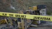 Kırıkkale'de iş makinesi uçuruma yuvarlandı