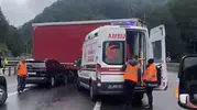 Bolu Dağı geçişinde tırdan kopan dorse trafiği birbirine kattı