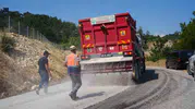 Turgutlu yollarında asfalt yenileme mesaisi başladı
