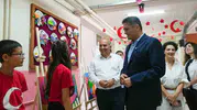 Aliağalı velilerden 2 bin 400 parçalık dev Türk bayrağı