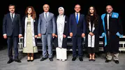 Malatya Turgut Özal Üniversitesi ilk doktorlarını uğurladı