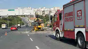 Küçükçekmece'de feci kaza İş makinesi sürücünün üzerine devrildi
