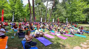Denizlililer Çamlık Ormanı'nda yoga ile güne başladı