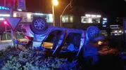 Kocaeli Karamürsel yolunda otomobil takla attı 4 kişi hastanelik oldu
