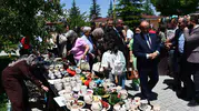 Akşehir'de çocuklar için çifte bayram yaşandı