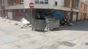 Tepebaşı mahallelerinde çöp krizi büyüyor