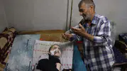 Manisalı baba 40 yıldır tek başına engelli oğluna bakıyor