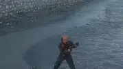 Turhal'da çaya düşen yavru kedi itfaiye operasyonuyla kurtarıldı