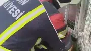 Nazilli’de tel örgüye sıkışan kirpiyi itfaiye kurtardı
