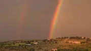 Ağın semalarında yağmur sonrası renkli veda