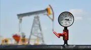 Petrol piyasalarında tarihi düşüş: Hürmüz Boğazı'nda barış rüzgarları fiyatları aşağı çekti