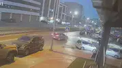 Sultangazi'de kaza sonrası otomobili bırakıp kaçtılar