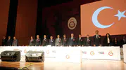 Galatasaray yönetimi dev projeler için genel kuruldan tam yetkiyi aldı