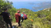 Babadağ semalarında paraşüt kazası Pilot ve yolcu ormana düştü