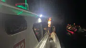 Bodrum açıklarında mahsur kalan 32 kişiyi sahil güvenlik kurtardı