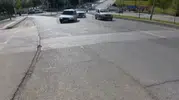 Gaziantep trafiğinde lastiği çıkan otomobil sürücüsüne zor anlar yaşattı