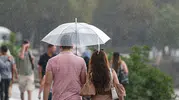 İstanbul kavurucu sıcaklara veda ediyor: Meteorolojiden kritik uyarı geldi
