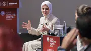 Yeni evlenecek gençlere 1 milyar lirayı aşkın nakit desteği