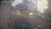 Antalya’da motosiklet kazası kask sayesinde ucuz atlatıldı