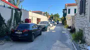 Çeşme'de Polat çiftinin korumasına pusu kuran saldırgan sabah saatlerinden beri bekliyormuş