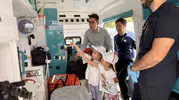 Ezine’de minikler için sağlık kampı kuruldu