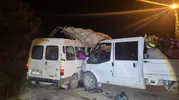 Konya Karapınar yolunda akşam saatlerinde iki araç çarpıştı