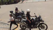 Cizre'de sınav telaşı yaşayan öğrencileri polis motosikletlerle yetiştirdi