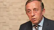 Ali Ağaoğlu 72 yaşında altıncı kez babalık heyecanı yaşıyor