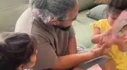 Elazığ’da karne günü ikizleri karıştıran babanın zor anları