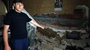 Afyonkarahisar’da yıkım sırasında yan binanın duvarları çöktü