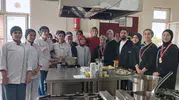 İslahiye’de meslek lisesi öğrencileri kendi mutfaklarında 40 milyon lira kazandı