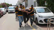 Adana’da aile kavgası caddeye taştı Üç kişi tutuklandı