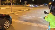 Maltepe'de gece yarısı dehşeti Kavşakta çarpışan otomobil alev aldı