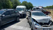 Balıkesir yolunda zincirleme kaza trafiği kilitledi