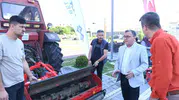 Altıeylül Belediyesi yeşil alan bakımı için makine parkını yeniledi