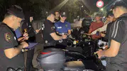 Bursa'da sınav sessizliği için polis devriyeye çıktı