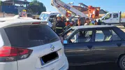 Altınözü yolunda iki otomobil çarpıştı