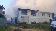 Sakarya’da geceyi aydınlatan yangın evi küle çevirdi