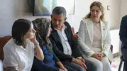 Özgür Özel altı yıldır kayıp Gülistan Doku’nun ailesini ziyaret etti