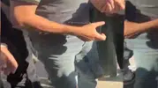 Tramvayda taciz anları yolcuları ayağa kaldırdı