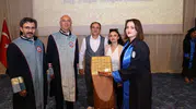 BEUN mezunları diplomalarını alıp iş hayatına adım attı