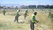 Malatya’da ot temizliği mesaisi yangın riskini bitirecek