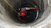 Kırıkkale'de 10 metrelik kuyuda mahsur kalan kedi kurtarıldı