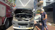 Antalya’da park halindeki nakliye kamyonu alevlere teslim oldu