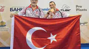 İzmirli Alper Öztürk dünya şampiyonasını 7 altınla kapattı