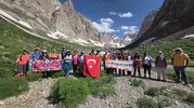 İzmirli dağcılar Hakkari’nin saklı doğasını keşfe çıktı
