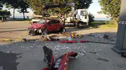 Kartal’da sabah saatlerinde otomobil otoparka uçtu