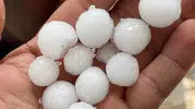 Kayseri'de ceviz büyüklüğünde dolu ekinleri vurdu
